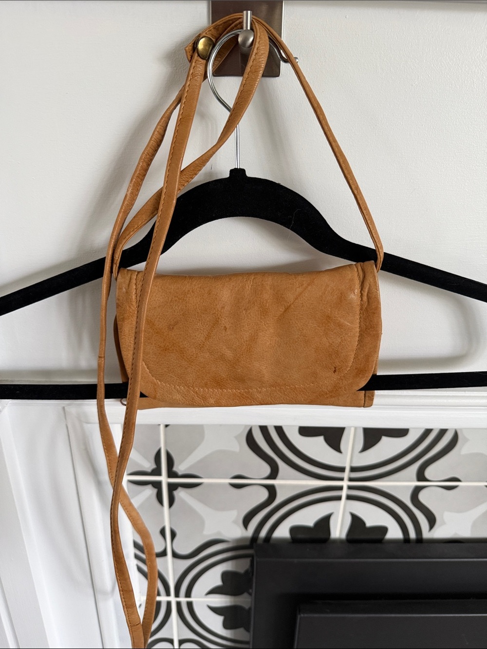 Tan Leather Crossbody Bag - Minimal Women’s Shoulder Bag